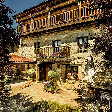 Rural Zalama Hotel